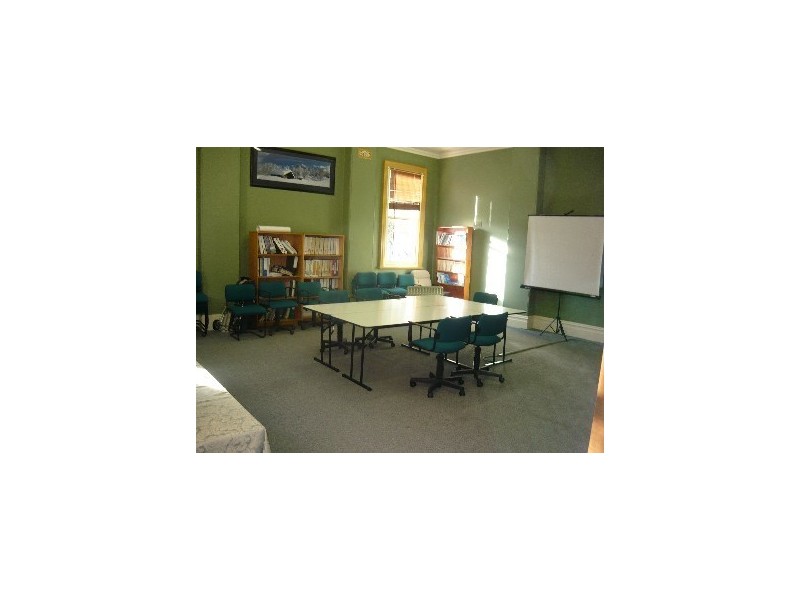 123 Bathurst Street, Hobart TAS 7000