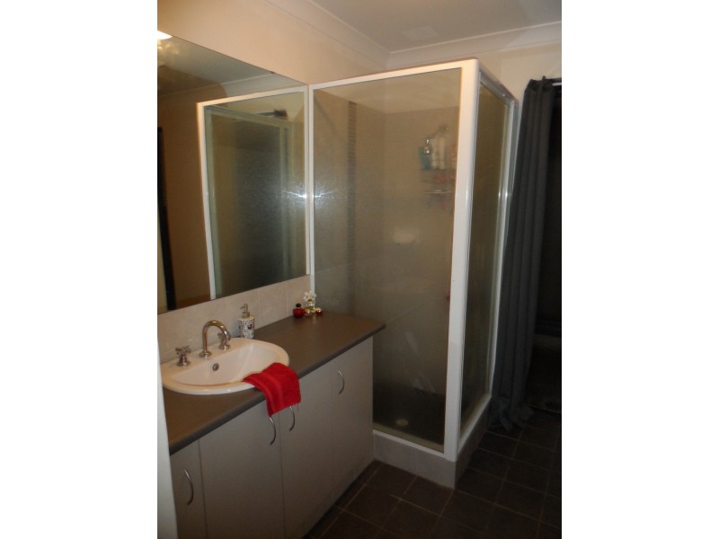 2 Pynsent Lane, Canning Vale WA 6155