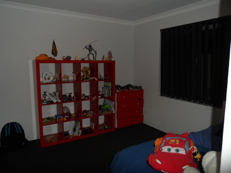 2 Pynsent Lane, Canning Vale WA 6155