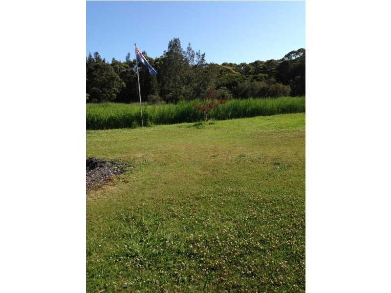 214 Marsh Rd, Bobs Farm NSW 2316