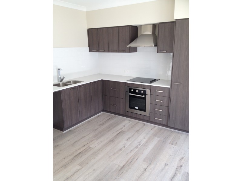 4/338 Belgravia Street, Cloverdale WA 6105