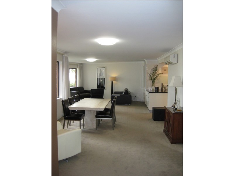 4/391 Barrenjoey Road, Newport NSW 2106