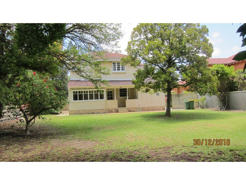 16 Allenby Road, Dalkeith WA 6009
