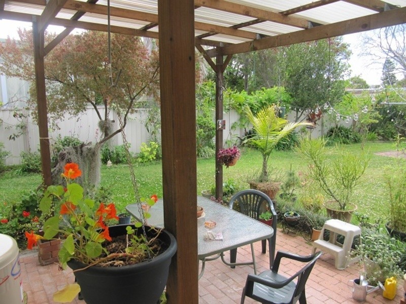 55 Dalnott Road, Gorokan NSW 2263