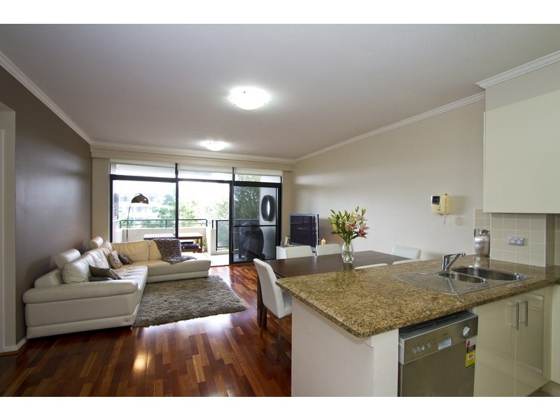 4 b Dolphin Close, Chiswick NSW 2046