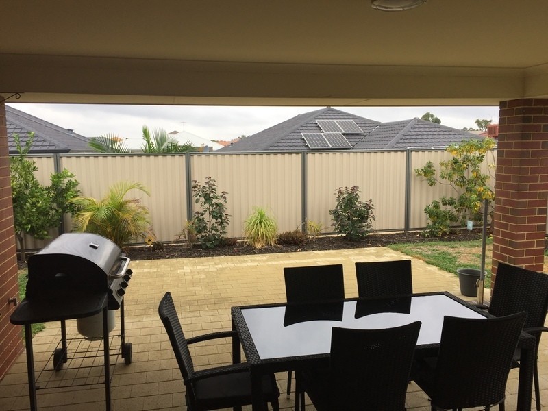 47 Belmore Bend, Aubin Grove WA 6164