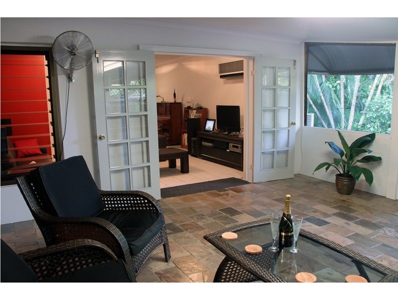 11 Maude St, Anula NT 0812