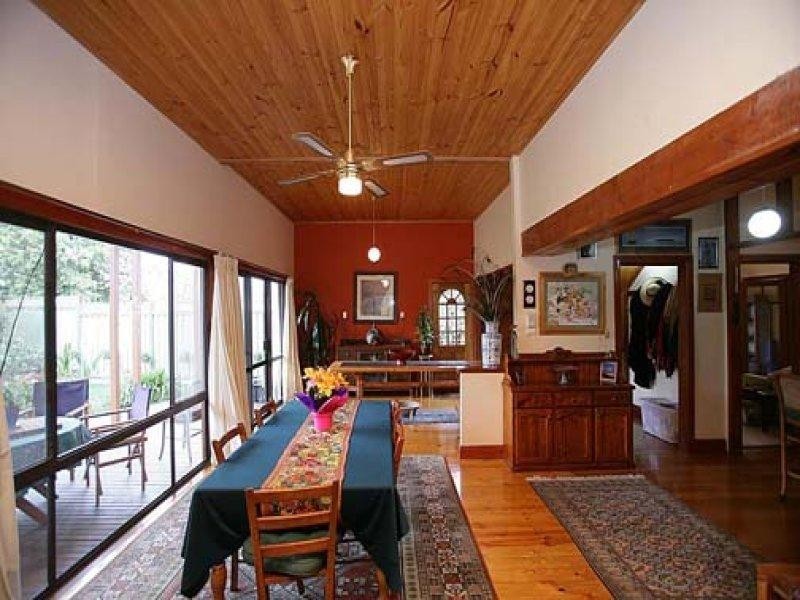 6 Royal Parade, Pascoe Vale South VIC 3044