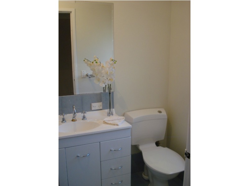 15 Maitland Place, Thornlie WA 6108