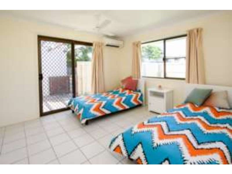 66 Kingfisher Parade, Toogoom QLD 4655