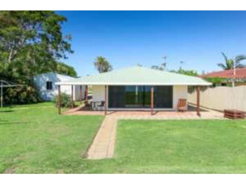 66 Kingfisher Parade, Toogoom QLD 4655