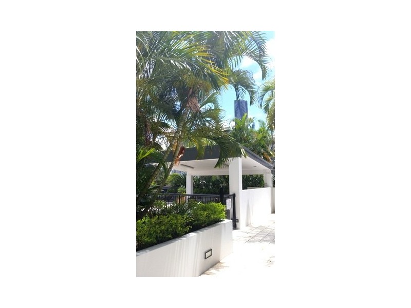 12/161 Main Street, Kangaroo Point QLD 4169