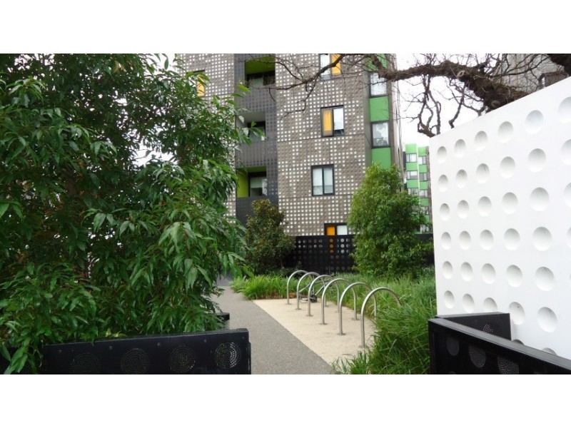 402N1/81 Cemetery Road East, Carlton VIC 3053