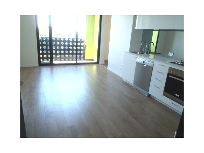 402N1/81 Cemetery Road East, Carlton VIC 3053