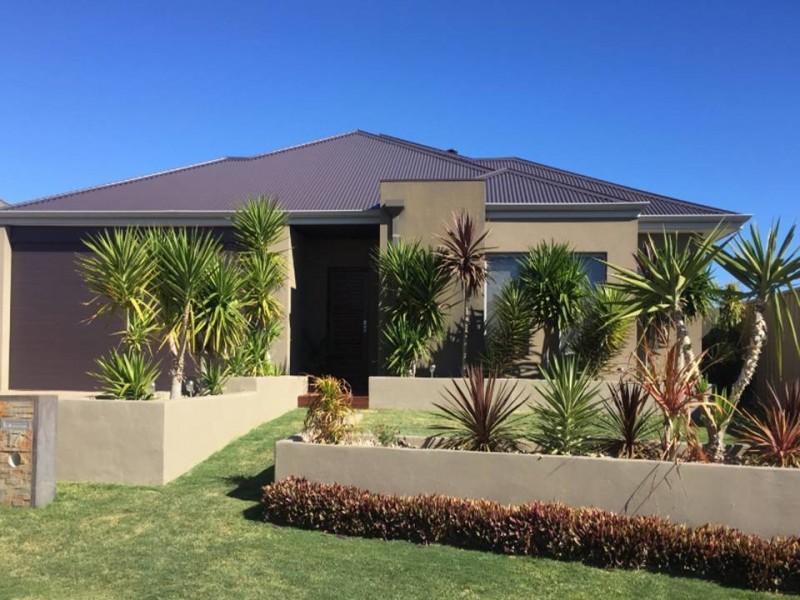 17 Hamelin Street, Two Rocks WA 6037