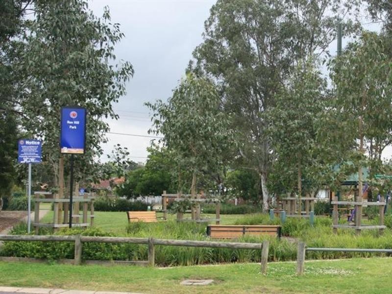 12 Cooyong Crescent, Toongabbie NSW 2146