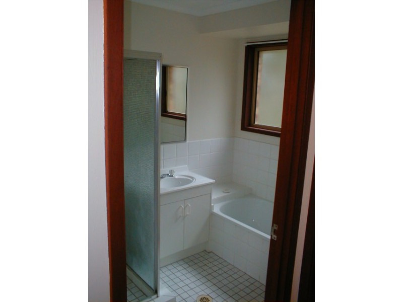 3/5 Tannock Street, Ashmore QLD 4214