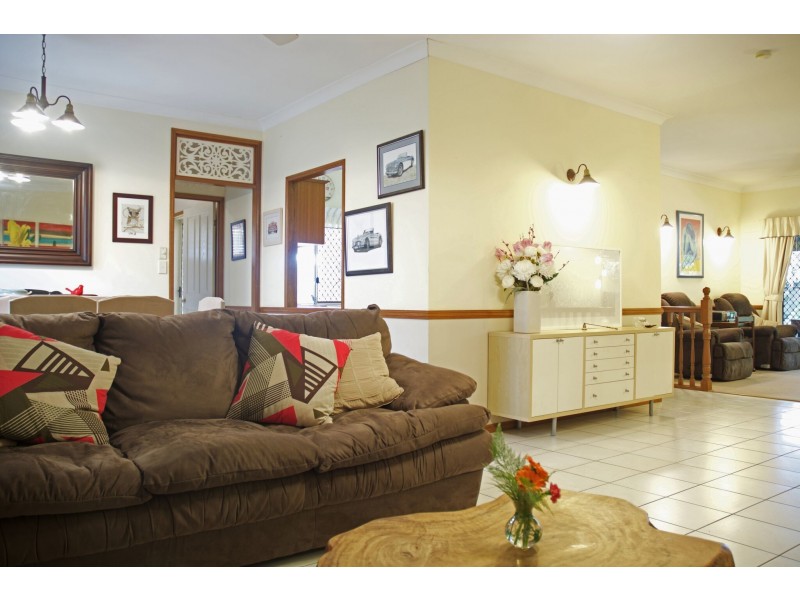 10 Farr-Jones Court, Daisy Hill QLD 4127