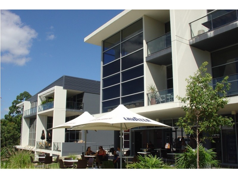 4 Daydream Street, Warriewood NSW 2102