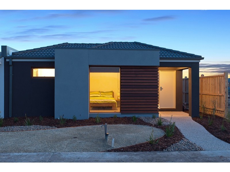 5 Foxall Walk, Point Cook VIC 3030