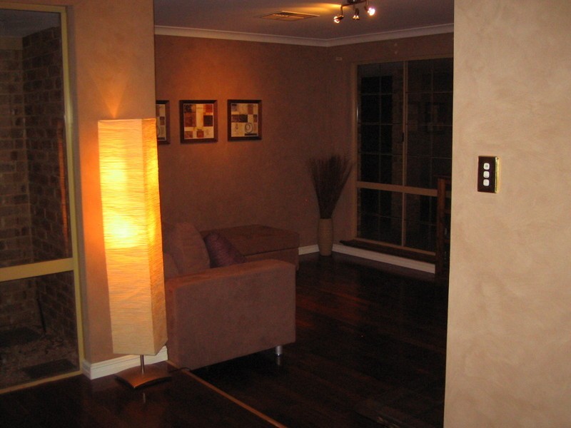 16 Richardson Court, Woodvale WA 6026