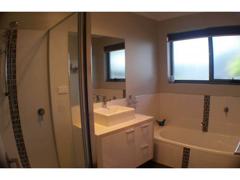 15 Beauty View Road, Huonville TAS 7109