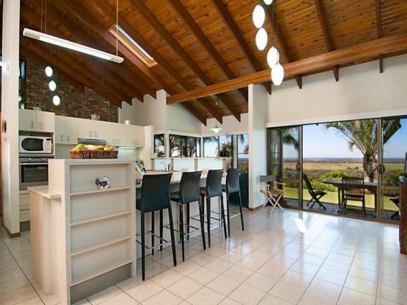 48 Twin Peaks Road, Bli Bli QLD 4560