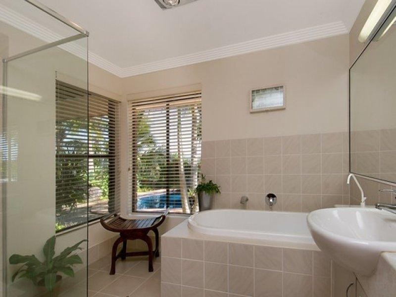 48 Twin Peaks Road, Bli Bli QLD 4560