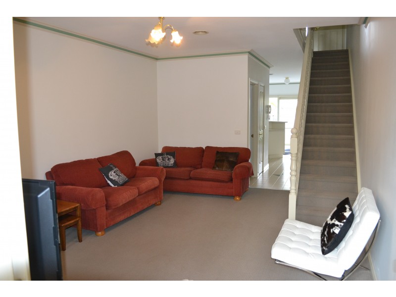 41 Eastwood Street, Kensington VIC 3031