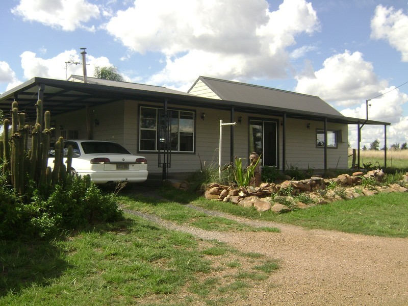 12 Turland St, Illabo NSW 2590