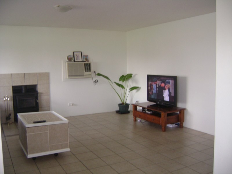 12 Turland St, Illabo NSW 2590