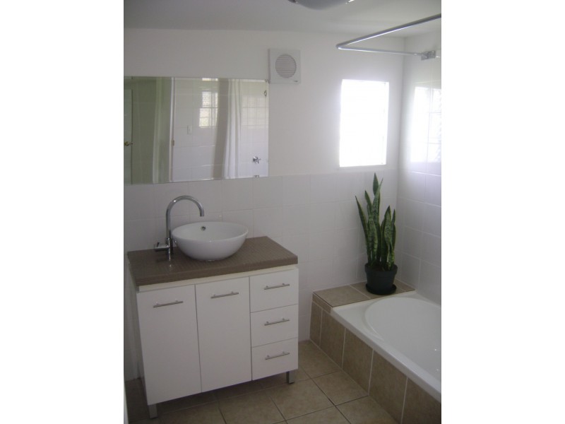 12 Turland St, Illabo NSW 2590