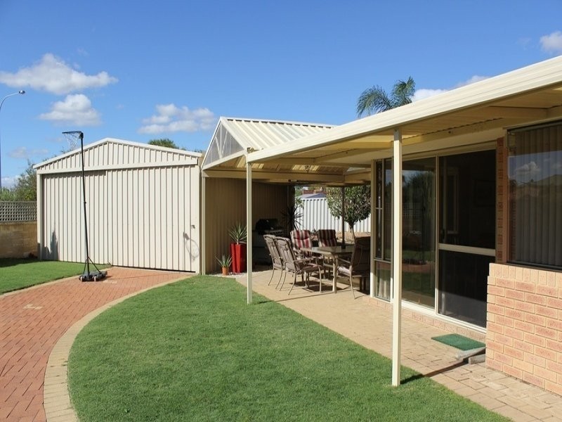 11 Leven Rise, Kinross WA 6028