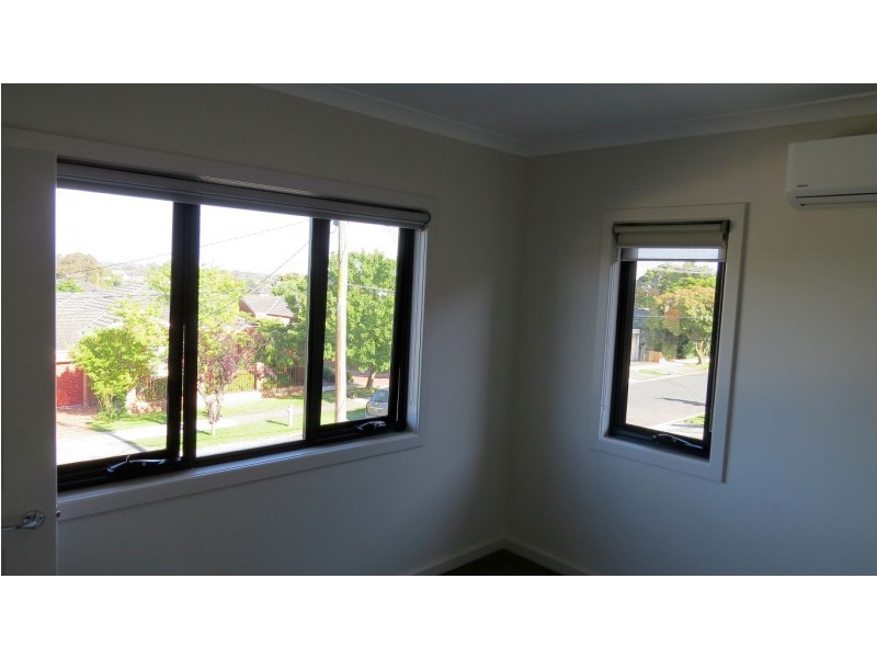 8 Medway Street, Box Hill North VIC 3129