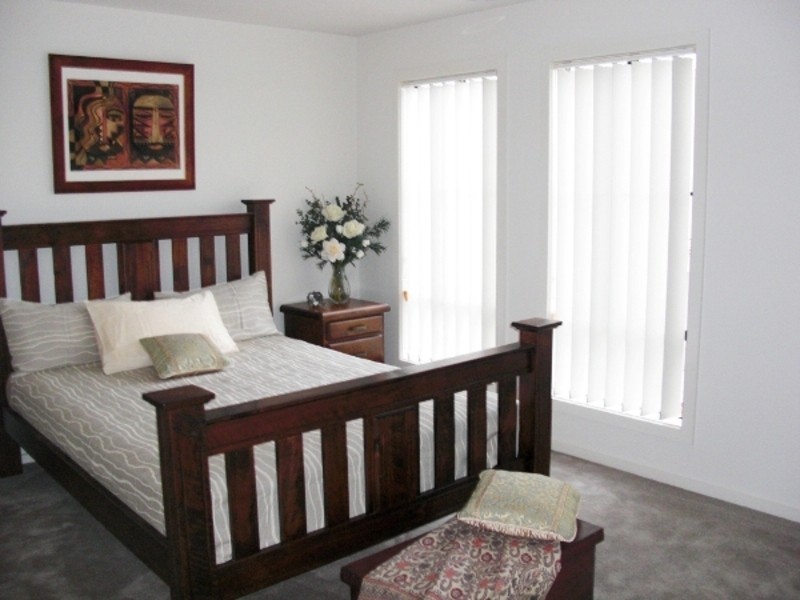 2/110 Pearl Drive, Craigieburn VIC 3064