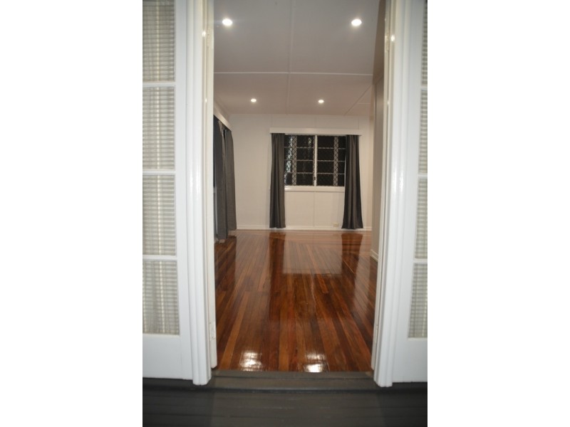 136 Groth Road, Boondall QLD 4034