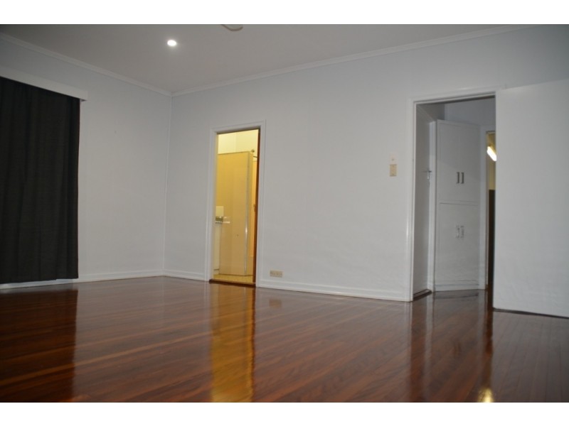 136 Groth Road, Boondall QLD 4034