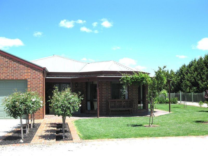 38 Wallingford Court, Echuca VIC 3564