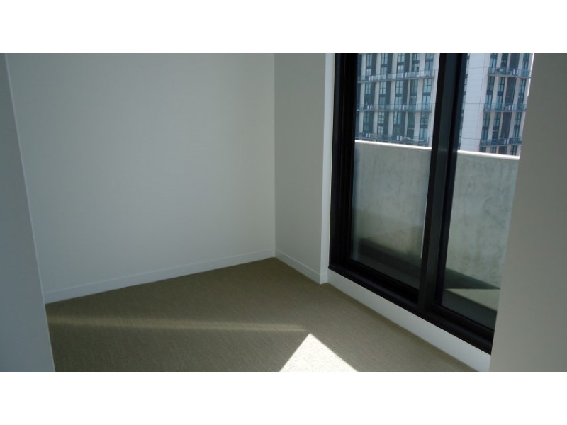 1002/80 A’Beckett Street, Melbourne VIC 3000