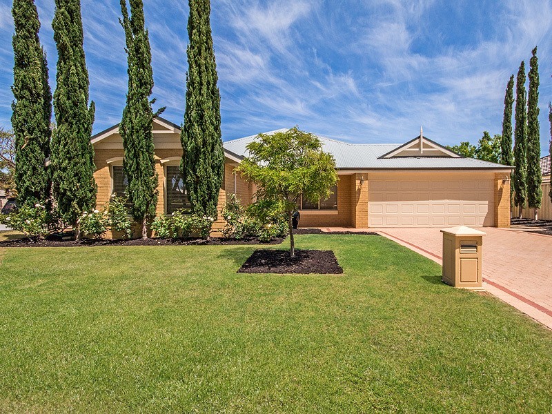 22 Miltona Drive, Secret Harbour WA 6173