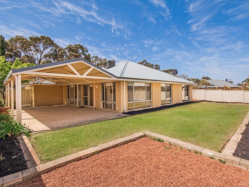 22 Miltona Drive, Secret Harbour WA 6173