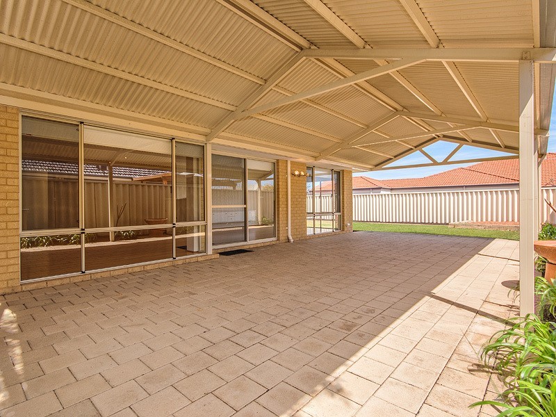 22 Miltona Drive, Secret Harbour WA 6173