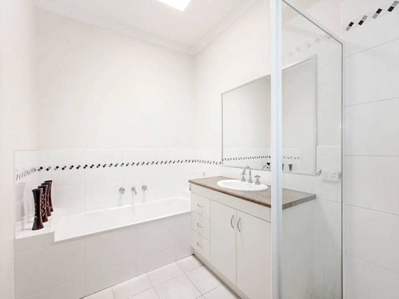 1 110, Craigieburn VIC 3064