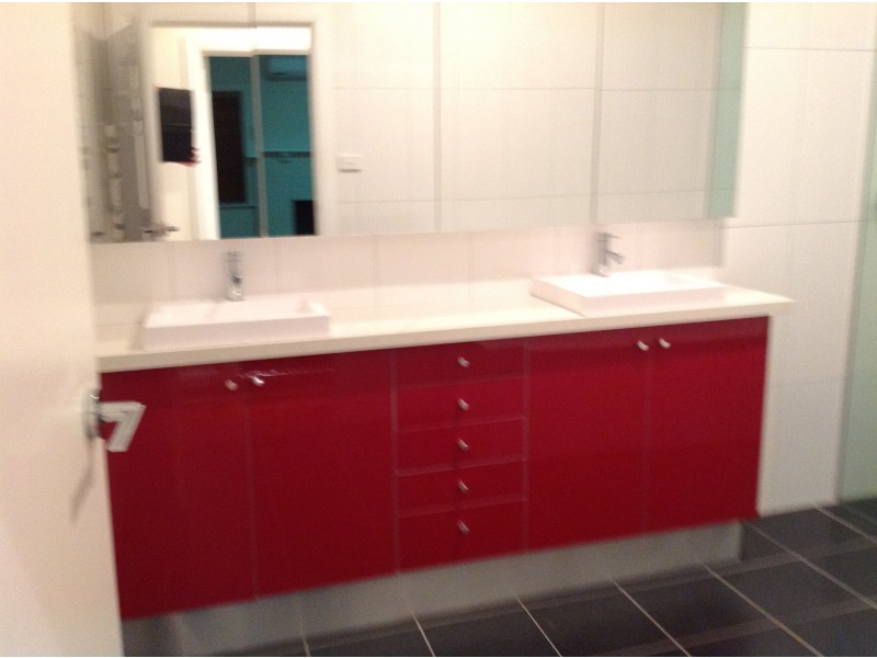 8 Hoffman Street, Brunswick West VIC 3055