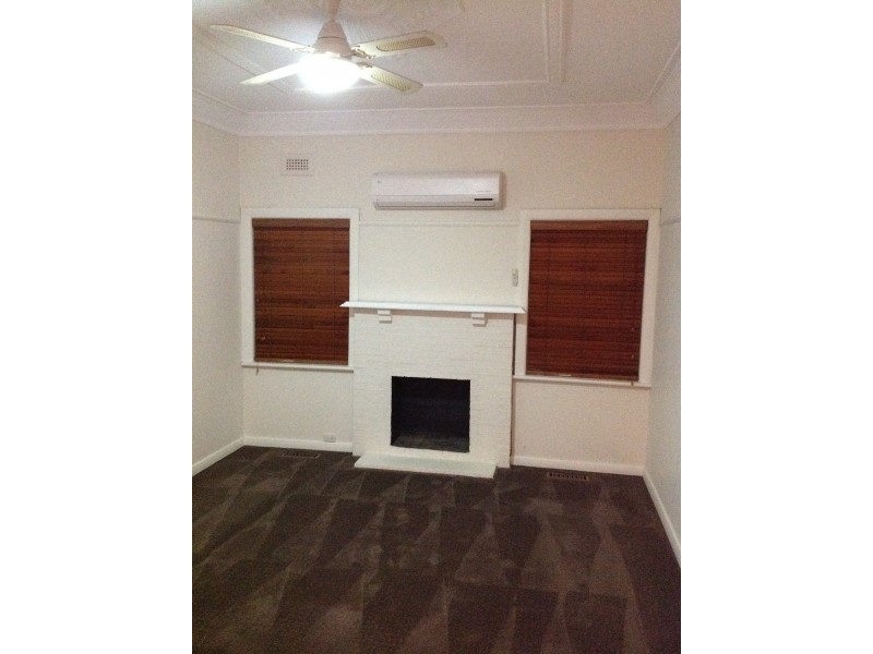 8 Hoffman Street, Brunswick West VIC 3055