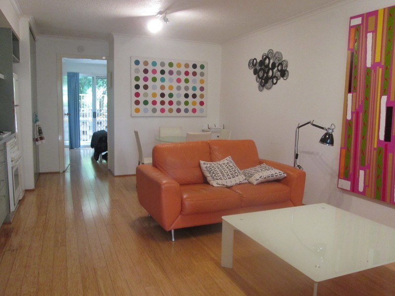 2/33 Lagonda Street, Annerley QLD 4103