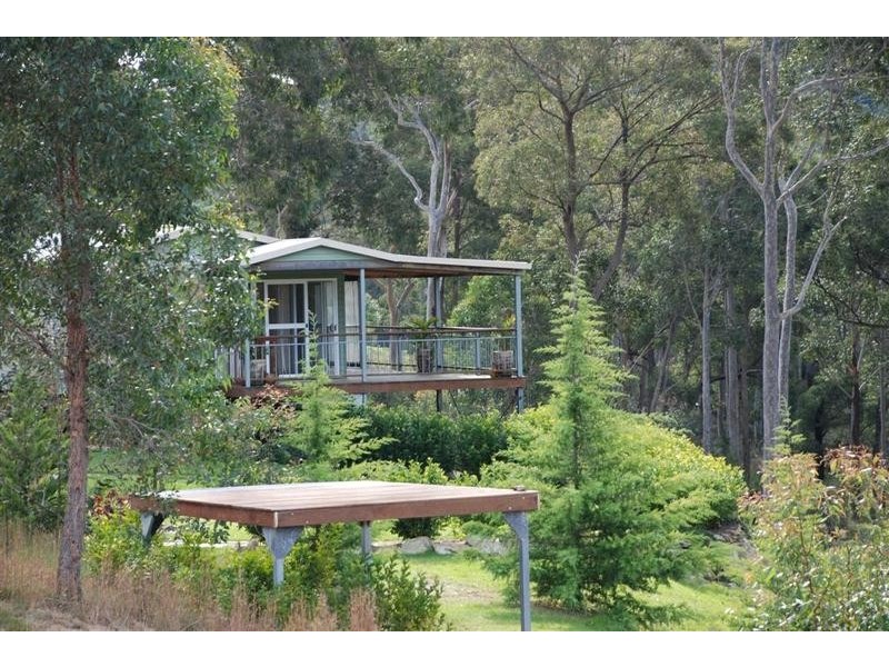 96 Clyde Rd, North Batemans Bay NSW 2536