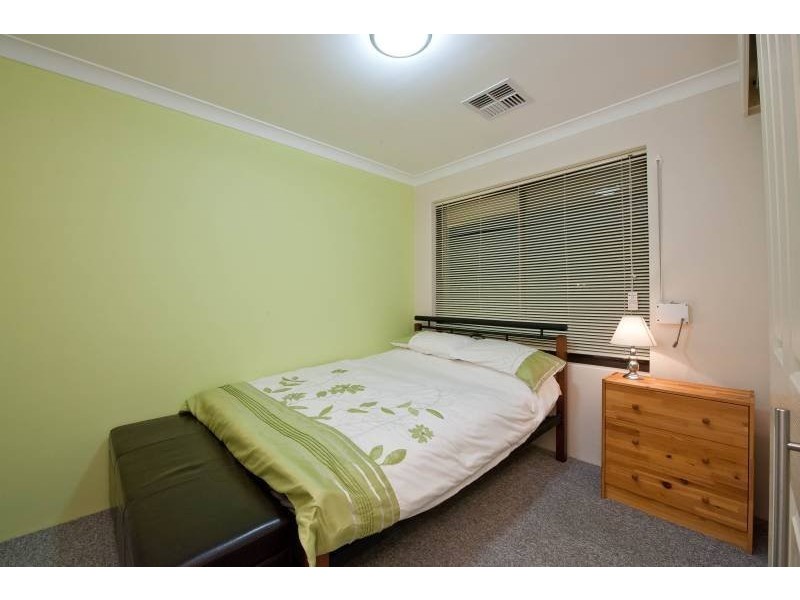 55 Monument Drive, Beldon WA 6027