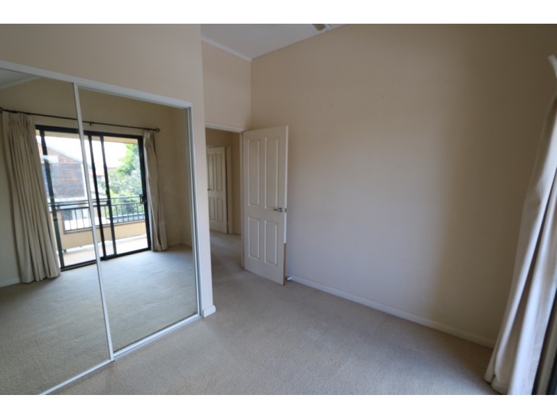 7/98 Stirling Highway, North Fremantle WA 6159