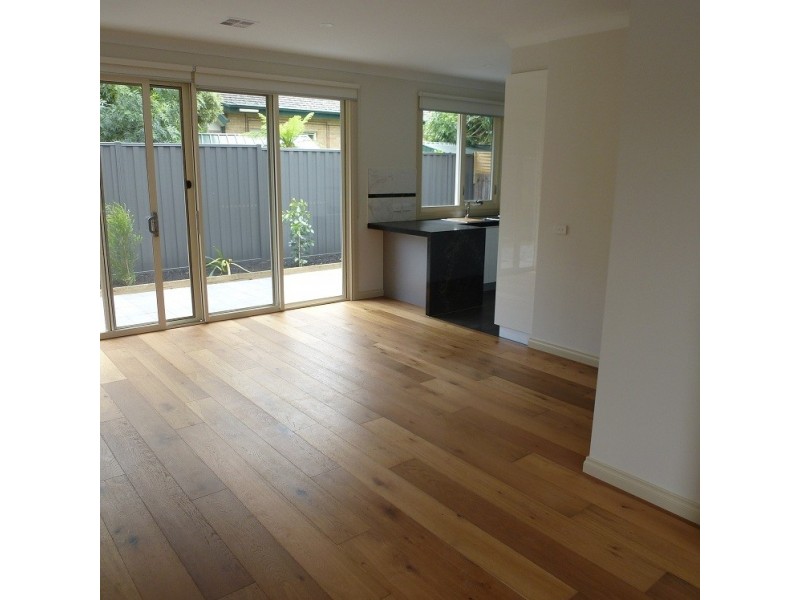 5  Lois Court, Bentleigh East VIC 3165